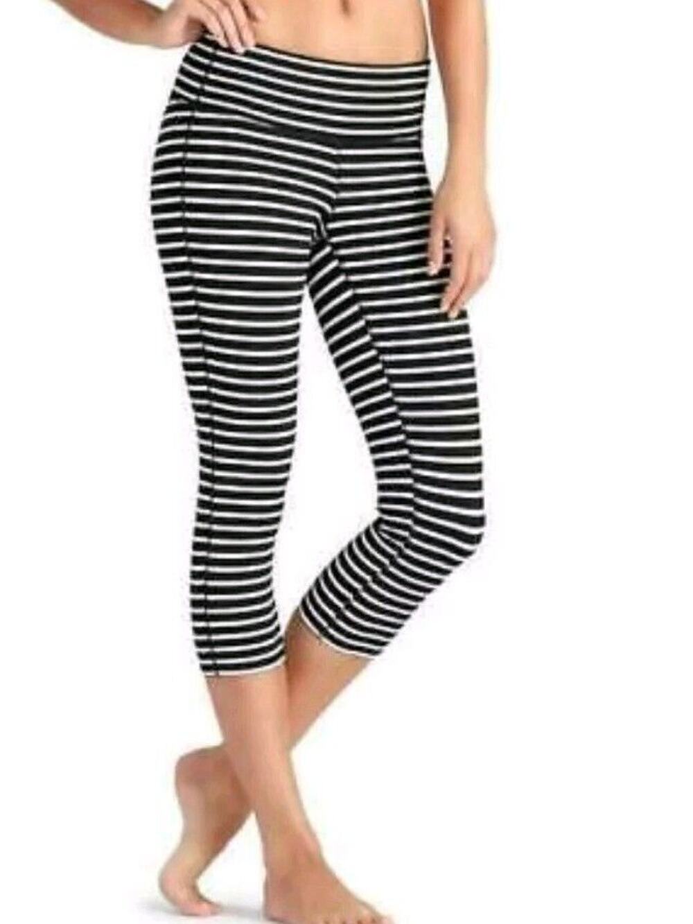 ATHLETA Womens XXS 2XS Stripes Chaturanga Capri Leggings Crop 243095 Black White